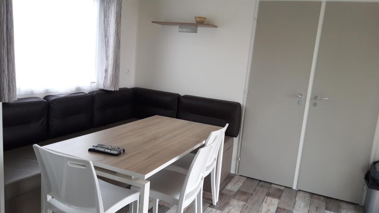 Chalet Park Zeeberm Commv Oostduinkerke Exterior foto